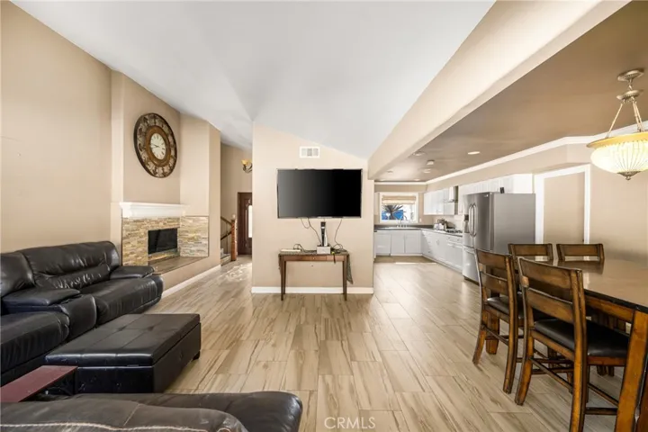 1208 N Earl Circle, Anaheim, California 92806