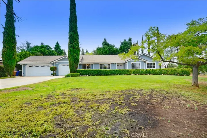 36123 Serape Drive, Yucaipa, California 92399