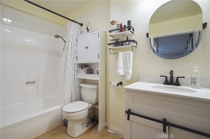 28947 Thousand Oaks Boulevard 121, Agoura Hills, California 91301