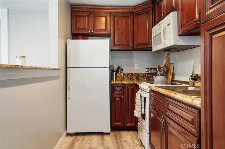 28947 Thousand Oaks Boulevard 121, Agoura Hills, California 91301
