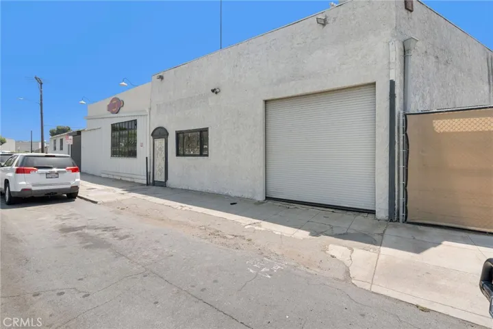1401 Border Avenue, Torrance, California 90501