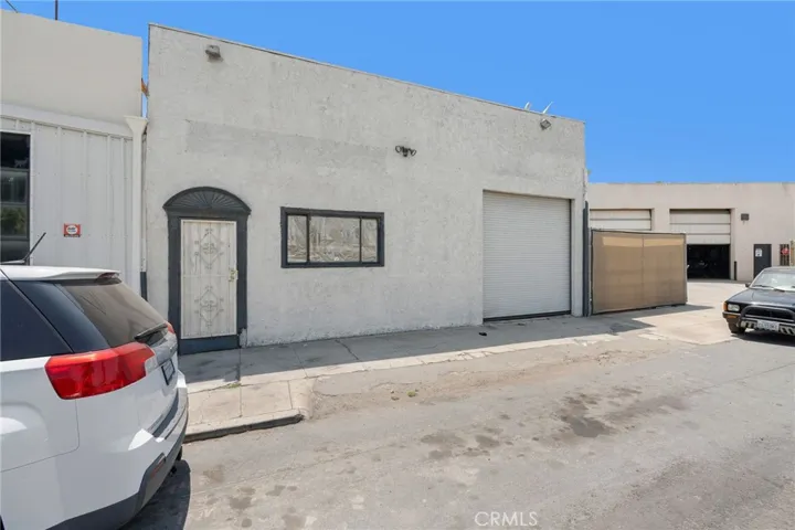 1401 Border Avenue, Torrance, California 90501