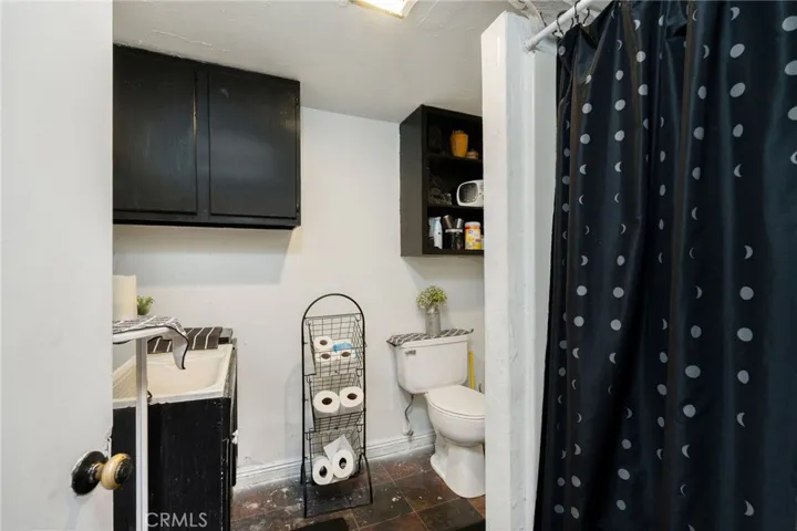 1401 Border Avenue, Torrance, California 90501