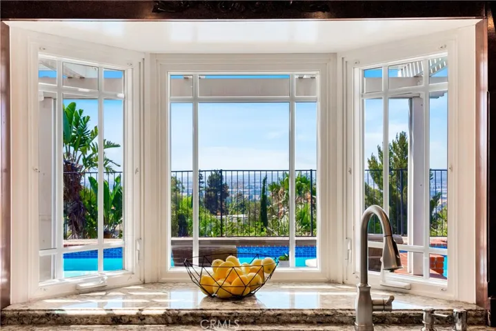 4255 E Ranch Gate Road, Anaheim Hills, California 92807