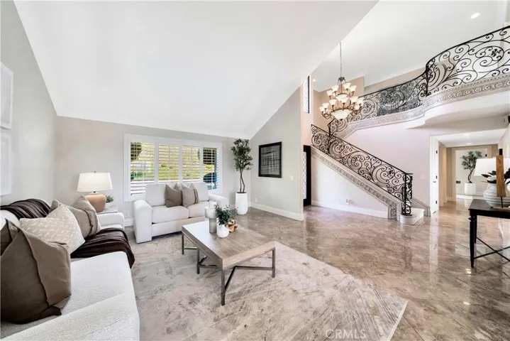 4255 E Ranch Gate Road, Anaheim Hills, California 92807