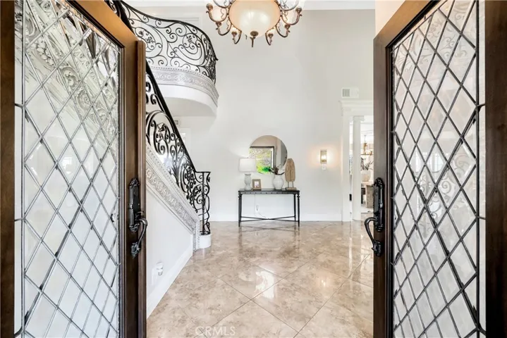 4255 E Ranch Gate Road, Anaheim Hills, California 92807