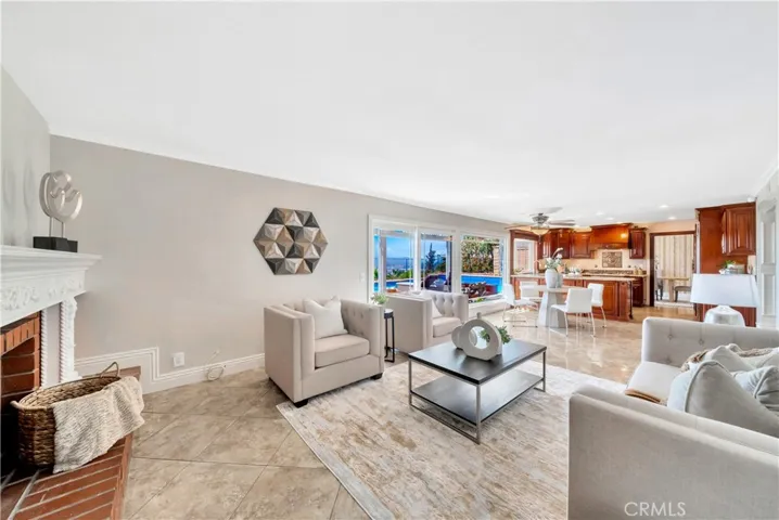 4255 E Ranch Gate Road, Anaheim Hills, California 92807