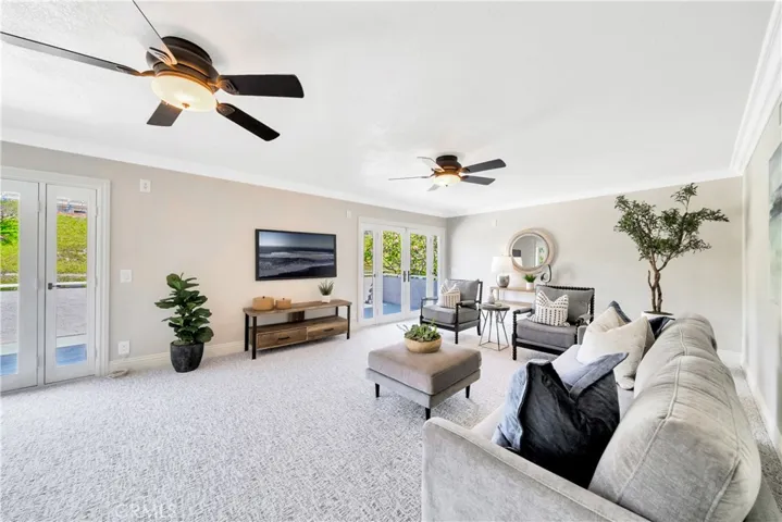 4255 E Ranch Gate Road, Anaheim Hills, California 92807