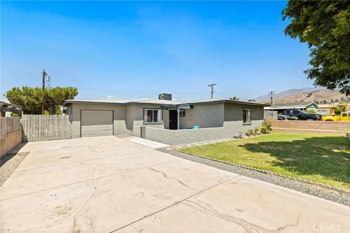 5530 Elm Avenue, San Bernardino, California 92404