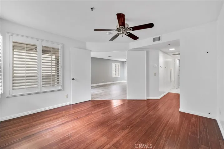 35 Linden Avenue 409, Long Beach, California 90802