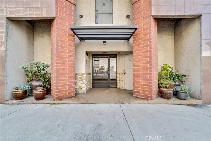 35 Linden Avenue 409, Long Beach, California 90802