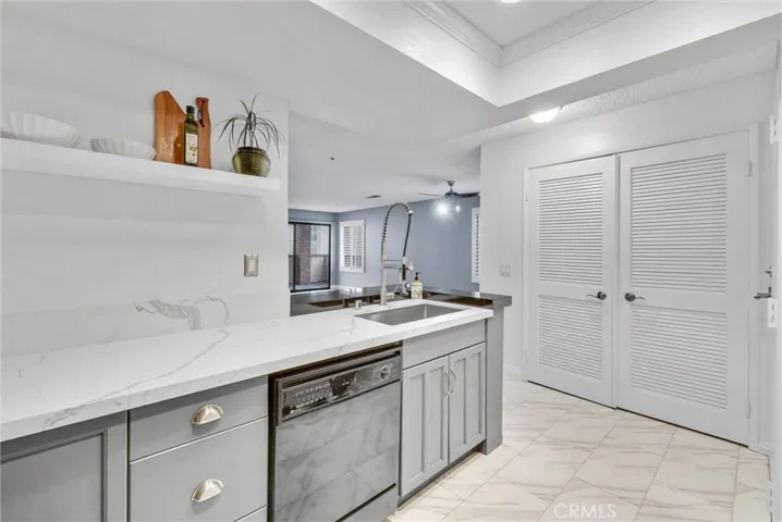 35 Linden Avenue 409, Long Beach, California 90802
