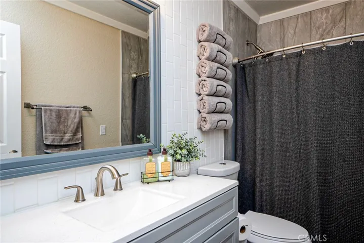 2615 Beech Tree Street, Hemet, California 92545