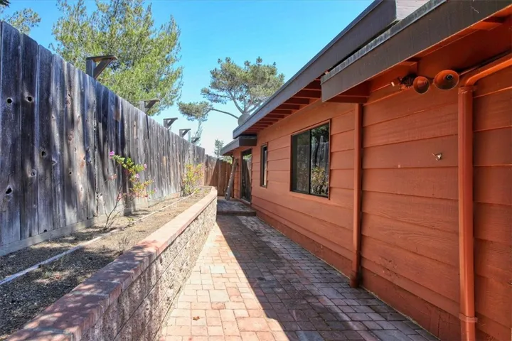 5670 Moonstone Beach Drive, Cambria, California 93428