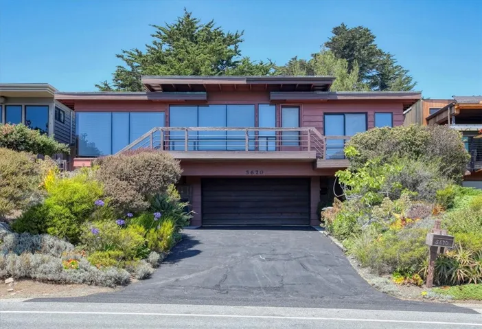 5670 Moonstone Beach Drive, Cambria, California 93428