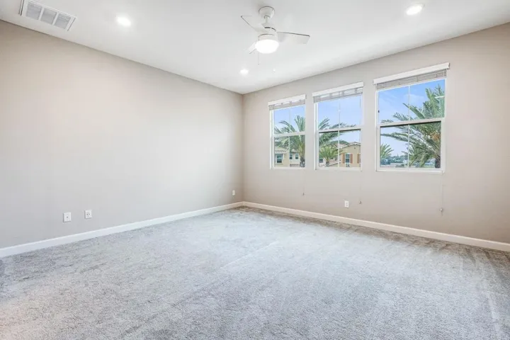 1144 Delpy View, Vista, California 92084