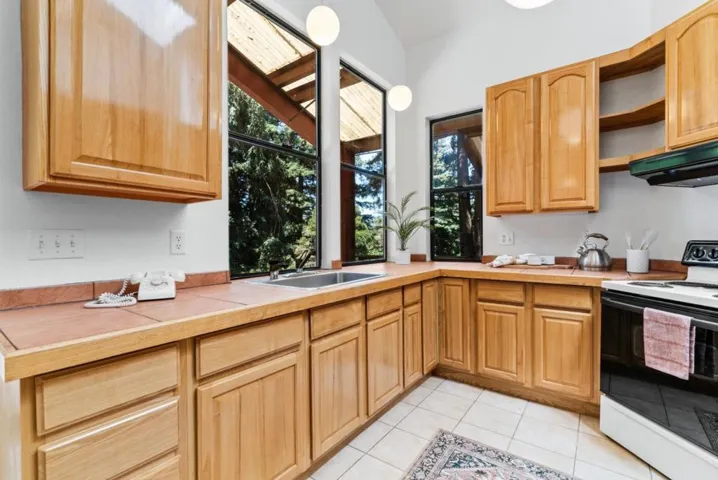2050 Enos Lane, Corralitos, California 95076