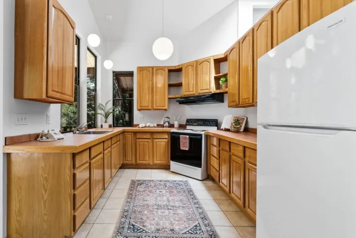 2050 Enos Lane, Corralitos, California 95076