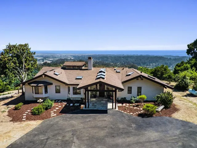 2050 Enos Lane, Corralitos, California 95076