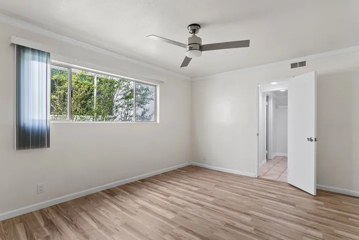 922 Tia Juana Street, Laguna Beach, California 92651
