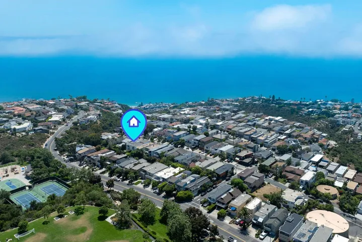 922 Tia Juana Street, Laguna Beach, California 92651