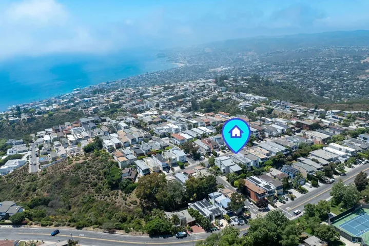 922 Tia Juana Street, Laguna Beach, California 92651