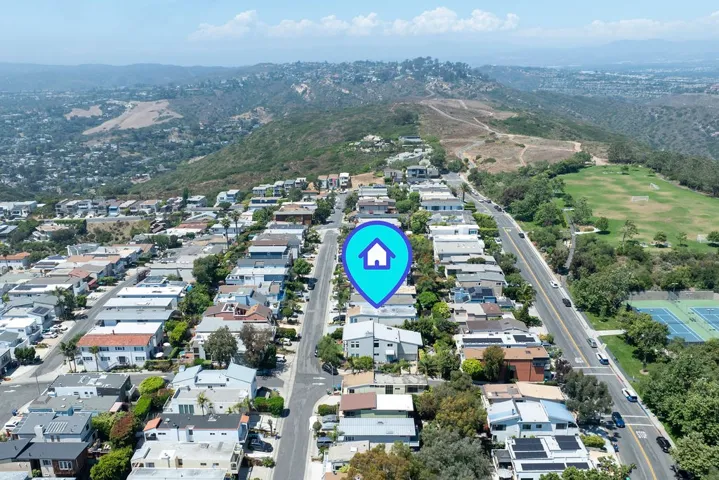 922 Tia Juana Street, Laguna Beach, California 92651