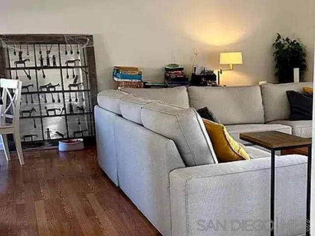 376 Center St 304, Chula Vista, California 91910 home-pic-5