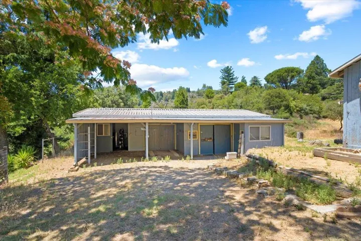 707 Summit Road, Watsonville, California 95076