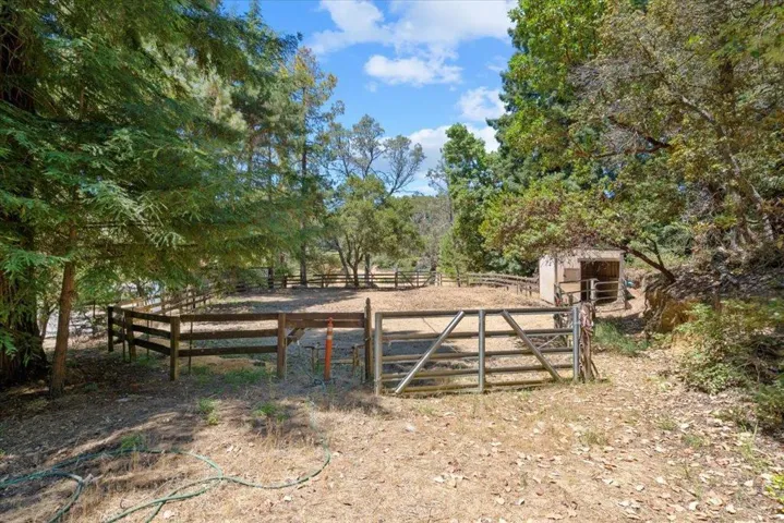 707 Summit Road, Watsonville, California 95076