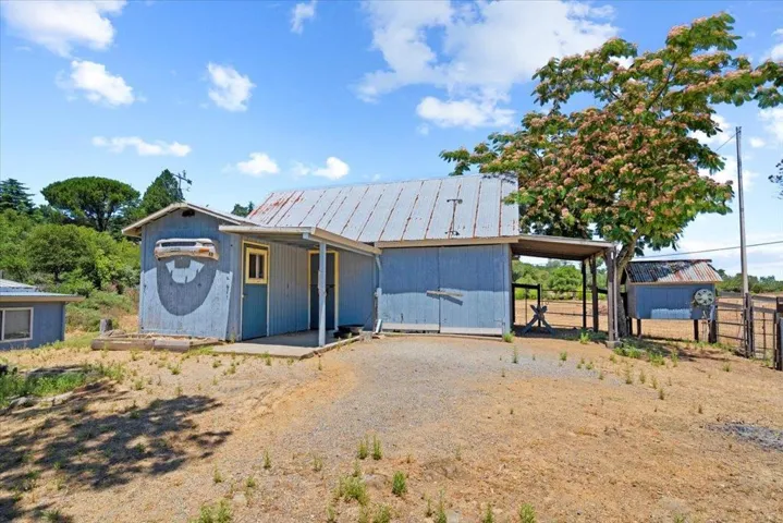 707 Summit Road, Watsonville, California 95076