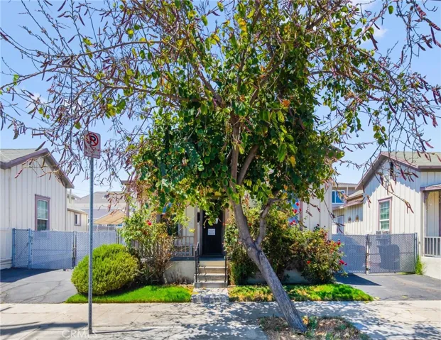 1801 Albion Street, Los Angeles, California 90031