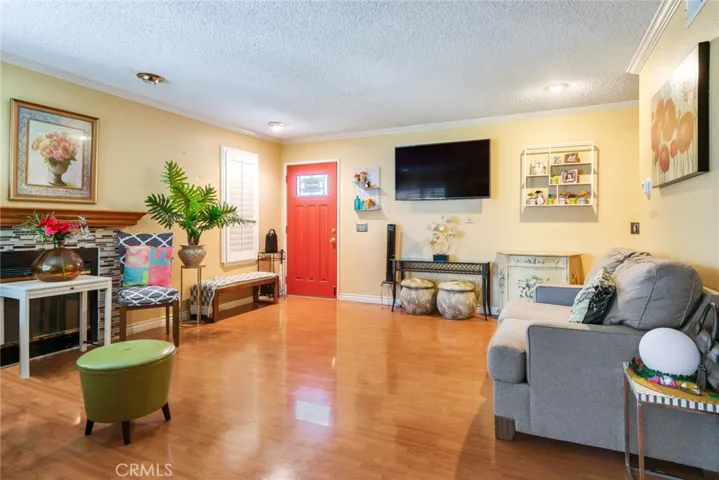 11672 Oak Knoll Court, Fontana, California 92337