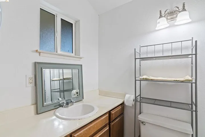 103 Malicoat Ave, Oakley, California 94561