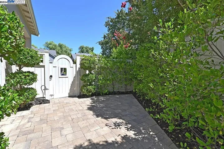 767 Saint John Cir, Pleasanton, California 94566