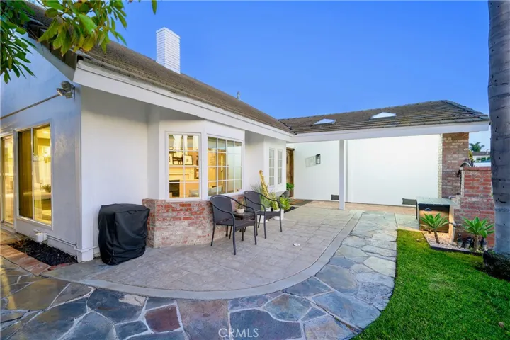 3466 San Rafael Circle, Costa Mesa, California 92626