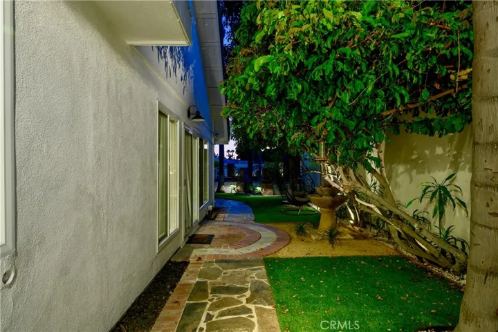 3466 San Rafael Circle, Costa Mesa, California 92626