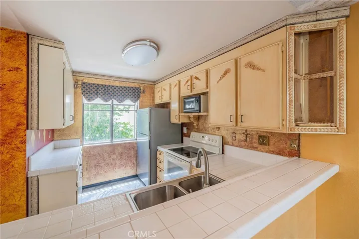 163 Pineview, Irvine, California 92620