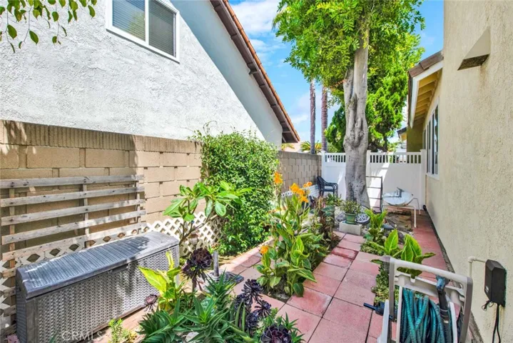9188 Mcbride River Avenue, Fountain Valley, California 92708