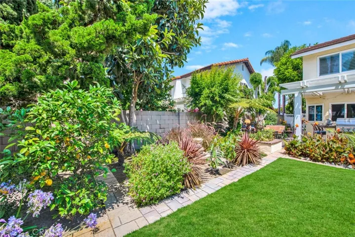 9188 Mcbride River Avenue, Fountain Valley, California 92708