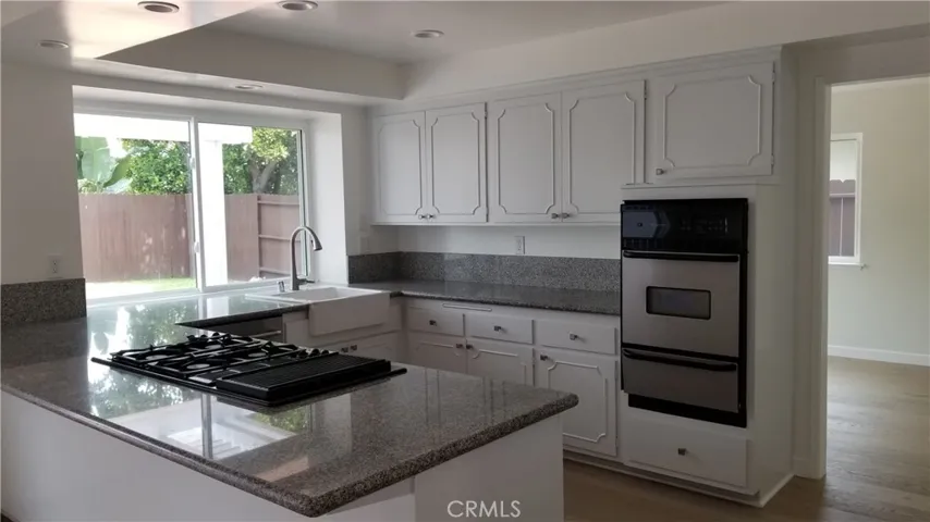 26711 Honey Creek Road, Rancho Palos Verdes, California 90275