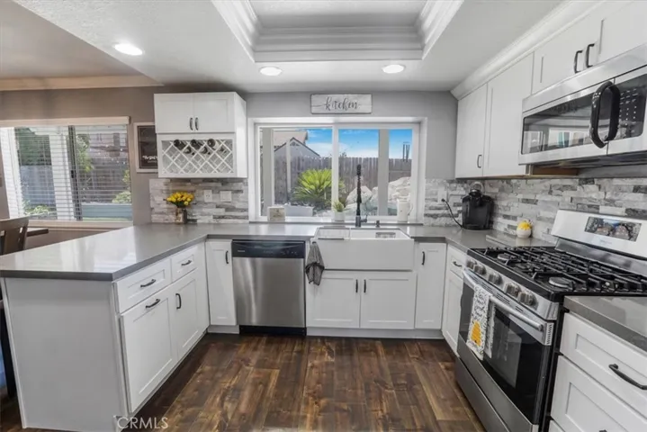 1860 Majestic Drive, Corona, California 92878