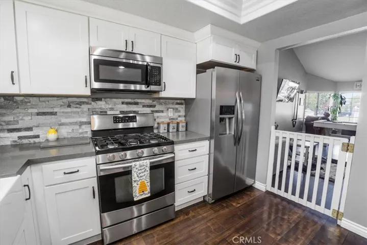 1860 Majestic Drive, Corona, California 92878