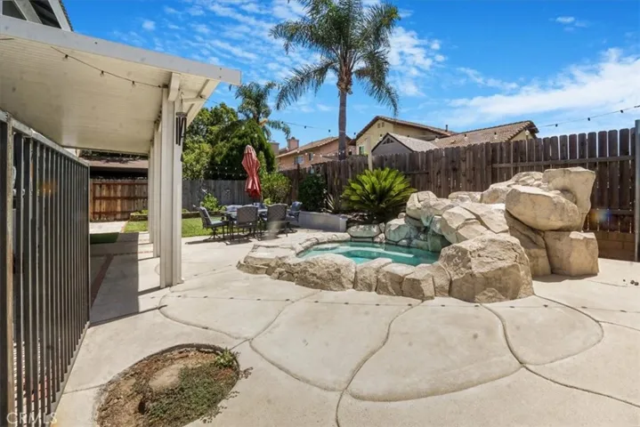 1860 Majestic Drive, Corona, California 92878