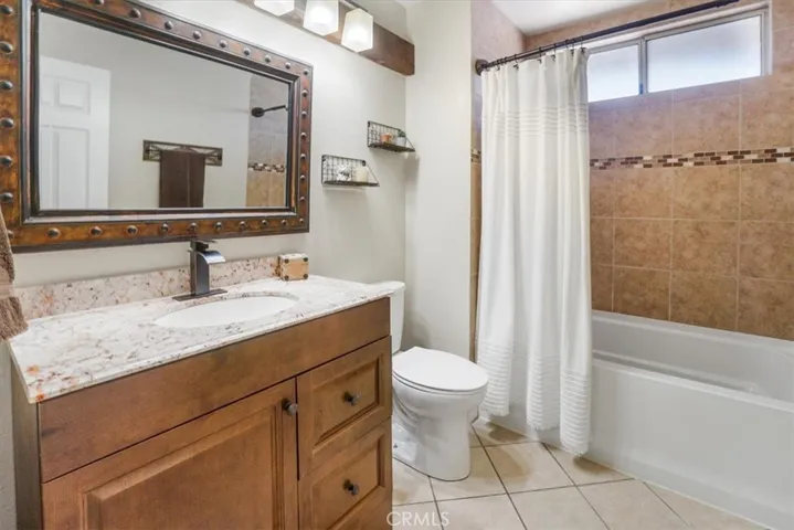 1860 Majestic Drive, Corona, California 92878