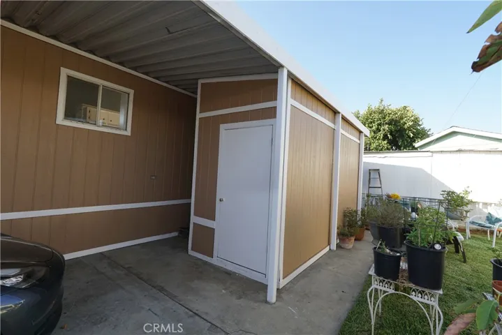 Storage 1