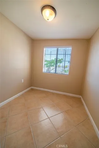 16594 Iles Lane, Victorville, California 92394