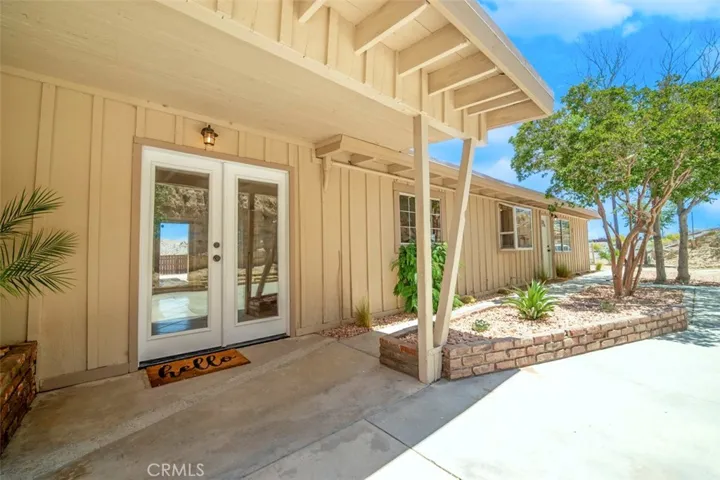16594 Iles Lane, Victorville, California 92394