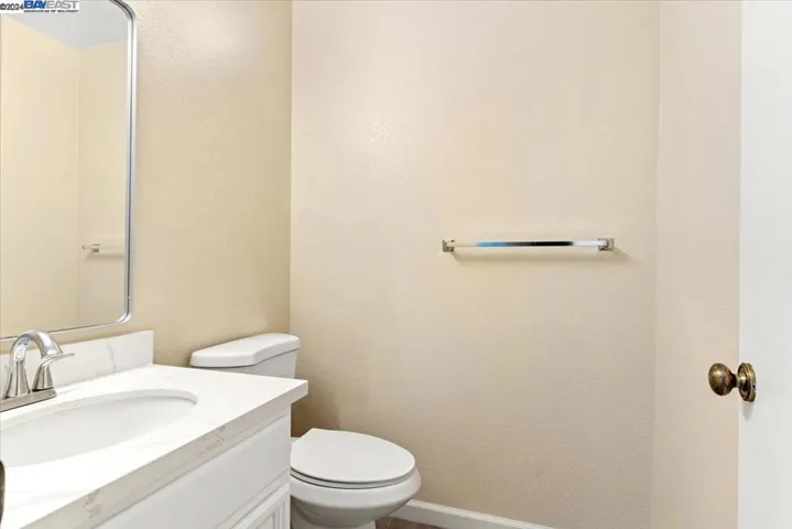 1738 Nandina Ct, Antioch, California 94531