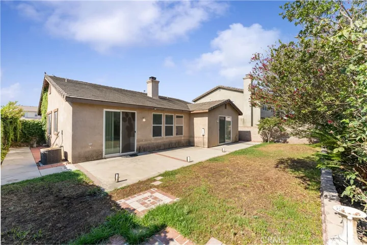 15456 Adams Lane, Fontana, California 92336